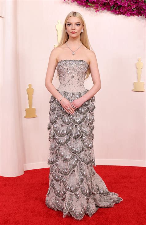 anya taylor joy green dior dress|oscars 2023 Anya Taylor-Joy.